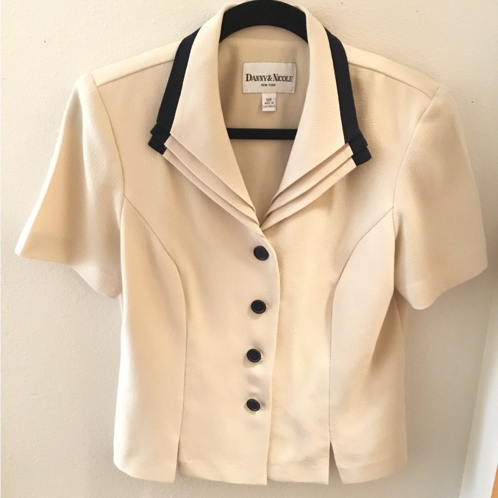 Danny&Nicole cream colored blazer vest